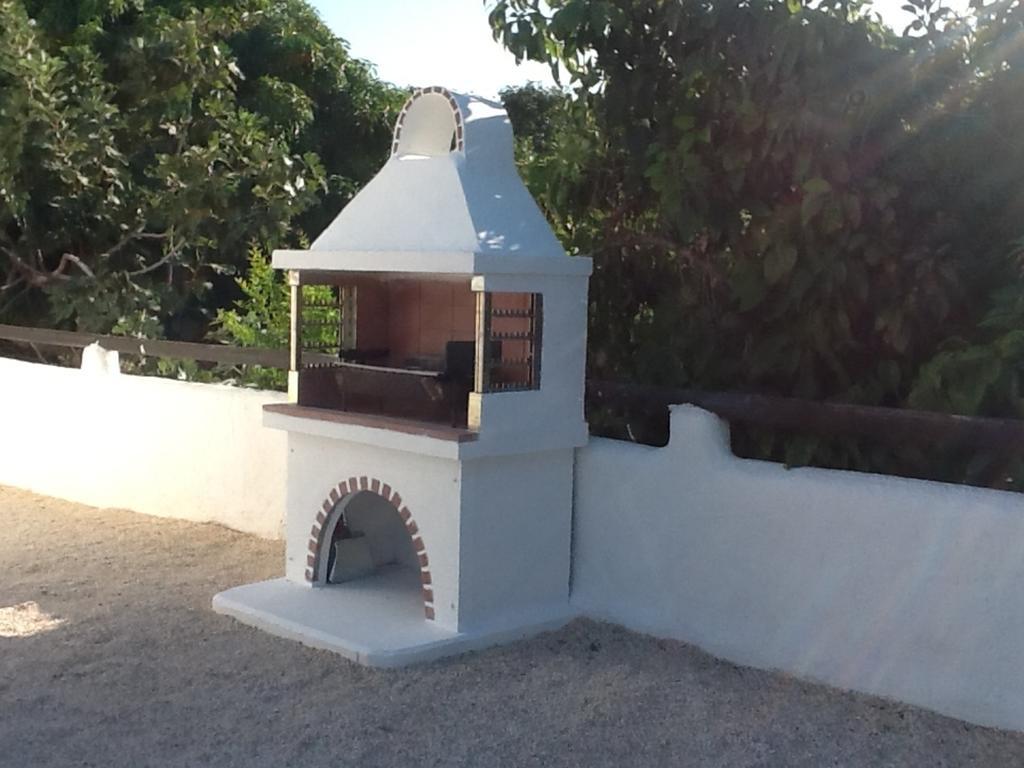פומוס Votsalo Villa מראה חיצוני תמונה